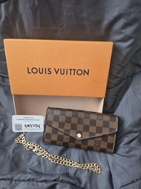 Louis Vuitton Sarah Wallet in Damier Ebene Canvas